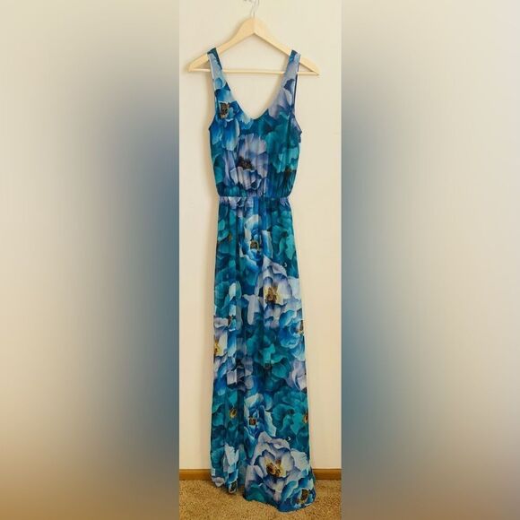 NWT Show Me Your MuMu Kendall Maxi Dress - Blue Magnolia Small - Picture 4 of 10